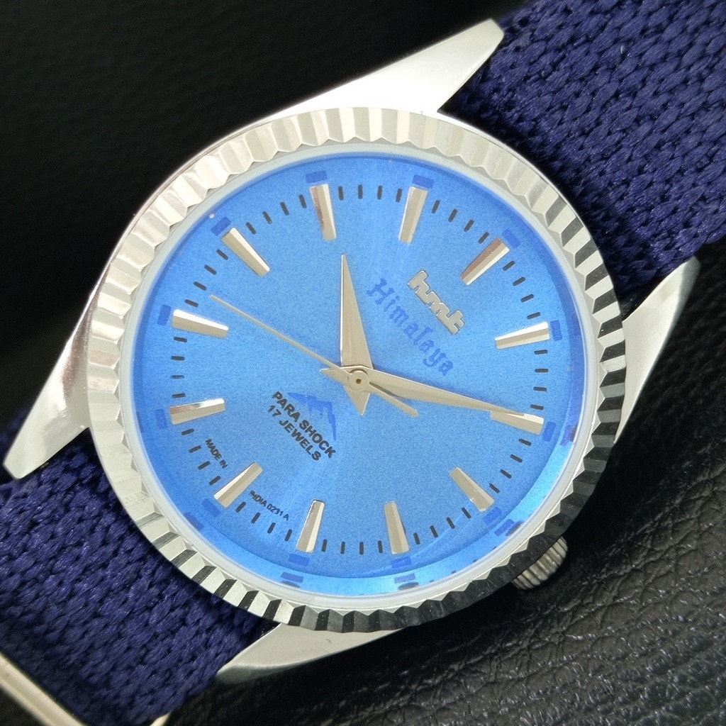 Vintage 1982 Hmt Manual Wound Mens Silver Watch & Blue Accents